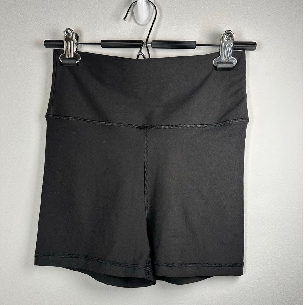 WeWoreWhat Black Biker Shorts Size Large - Picture 6 of 8